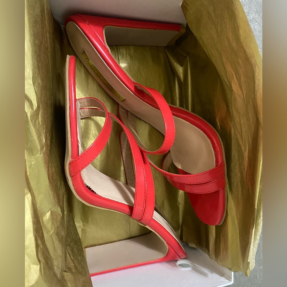 🛍️NEW HEELS WITH THICKER HEEL SUPER COMFY